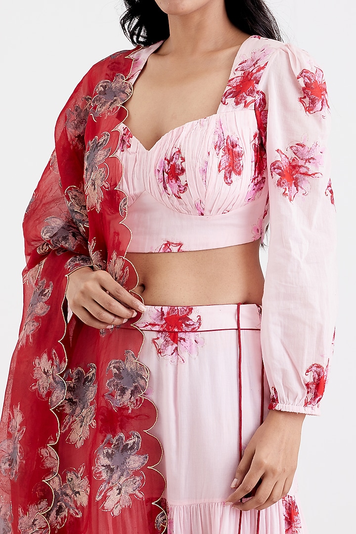 Baby Pink Printed Lehenga Set by Label Earthen at Pernia's Pop Up Shop