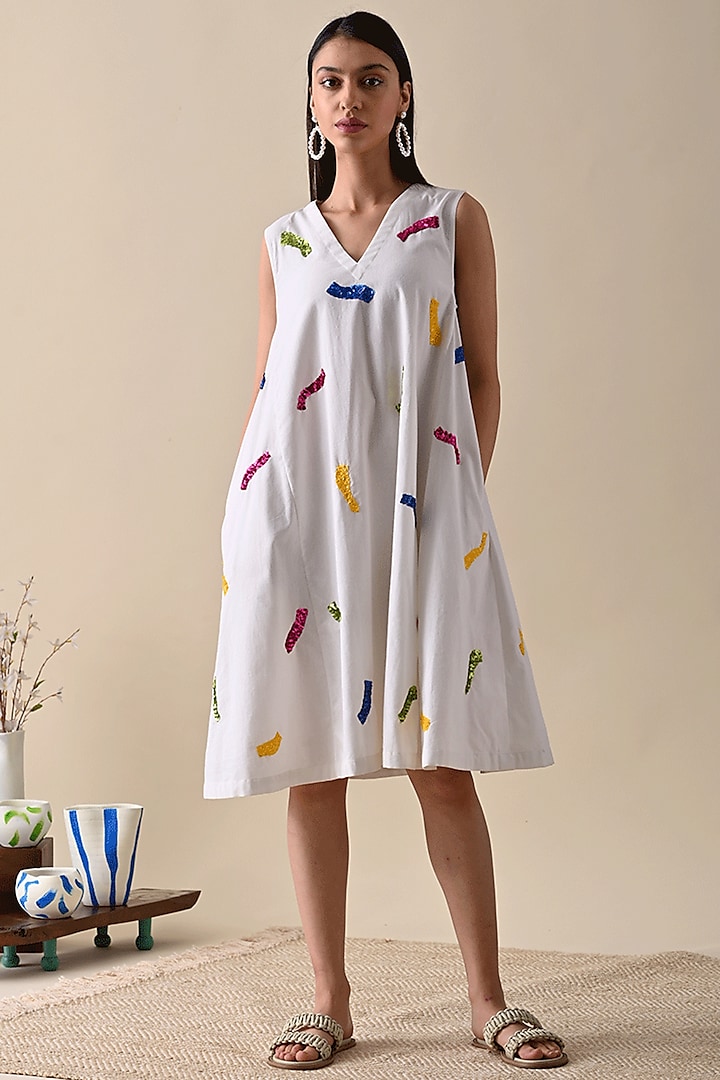 White Cotton Hemp Printed A-Line Dress by Kanelle