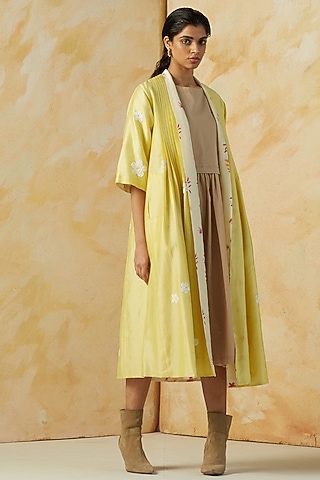 Butter Yellow & Ivory Printed Reversible Cape by Kanelle