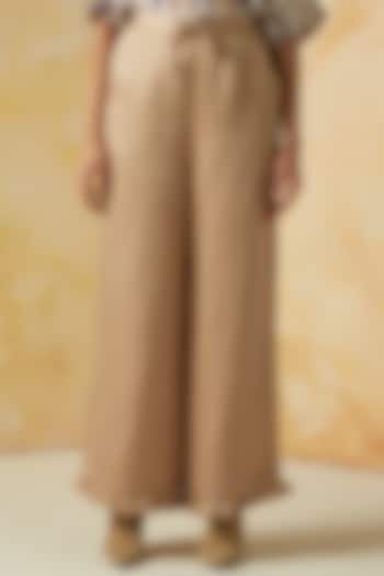 Beige Linen Satin Ankle-Length Pants by Kanelle
