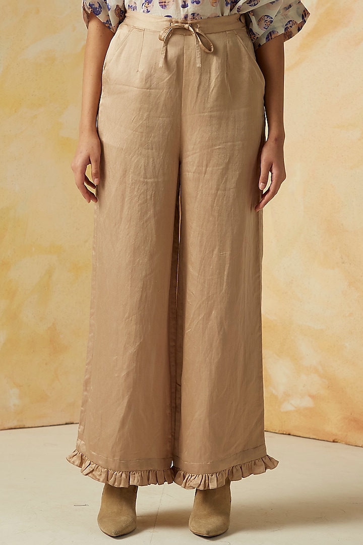 Beige Linen Satin Ankle-Length Pants by Kanelle