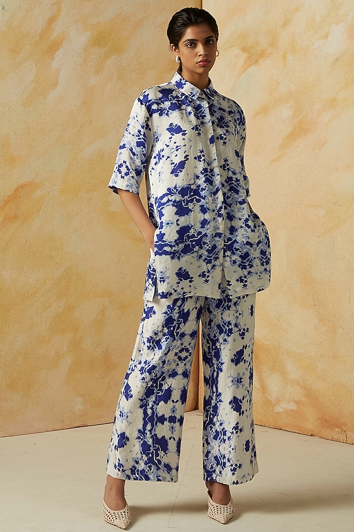 White & Blue Printed Pant Set by Kanelle
