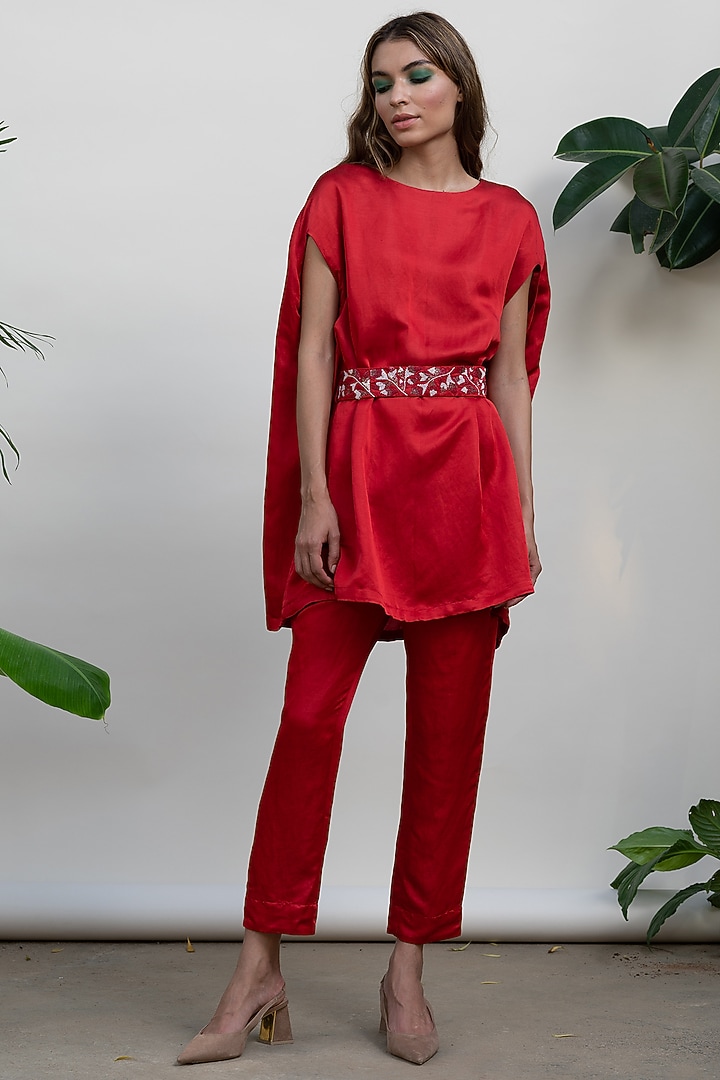 Red Drop Shoulder Top With Belt by Kanelle at Pernia's Pop Up Shop