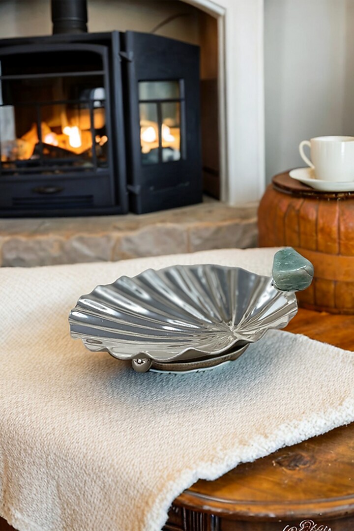 Silver Plated Brass Shell Dish Set by EL'UNIQUE at Pernia's Pop Up Shop