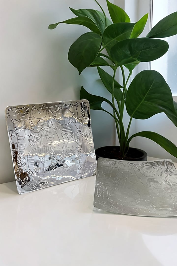 Silver Plated Brass Floral Embossed Serving Platter by EL'UNIQUE
