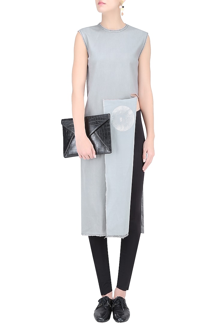 Pale grey Slash cut tunic available only at Pernia's Pop Up Shop.