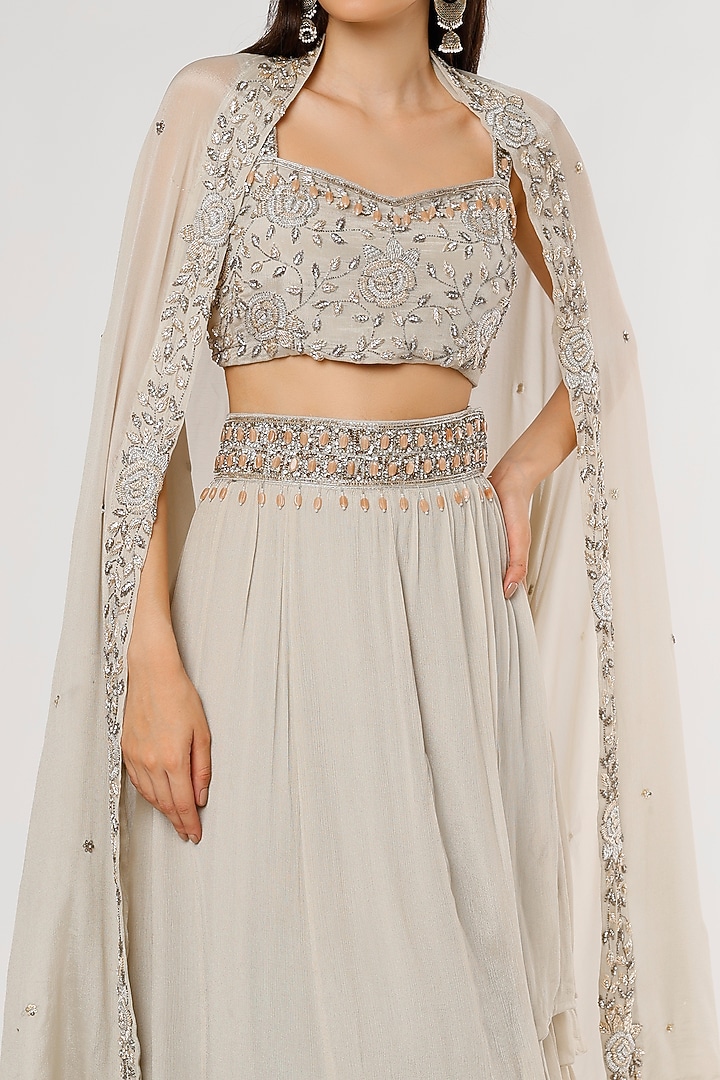 English Green Chinon Layered Wedding Lehenga Set by Empress by Arefa at Pernia's Pop Up Shop