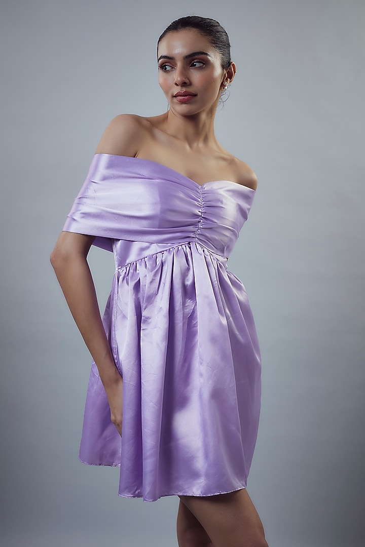 Lilac Satin Off-Shoulder Ruched Mini Dress by Emblaze at Pernia's Pop Up Shop 2026 Lilac Satin Off-Shoulder Ruched Mini Dress by Emblaze at Pernia's Pop Up Shop 2026
