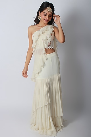 Off-White Georgette Pre-Draped Ruffled Lehenga Saree Set by Empress by Arefa