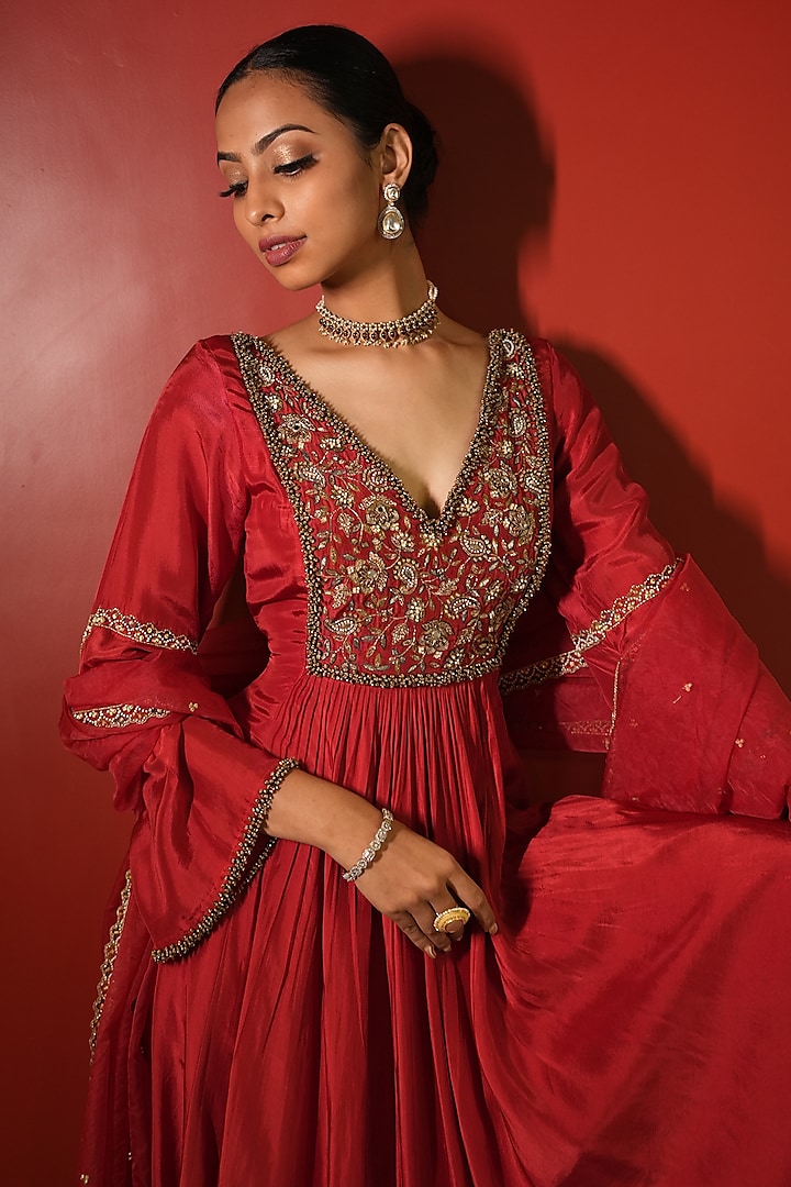 Red Upada Silk Embellished Wedding Anarkali Set by EnamourByRadha at Pernia's Pop Up Shop