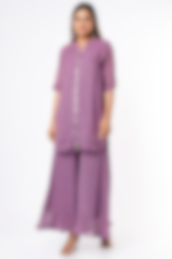 Lavender Muslin Modal Pant Set by Enech By Nupur Harwani