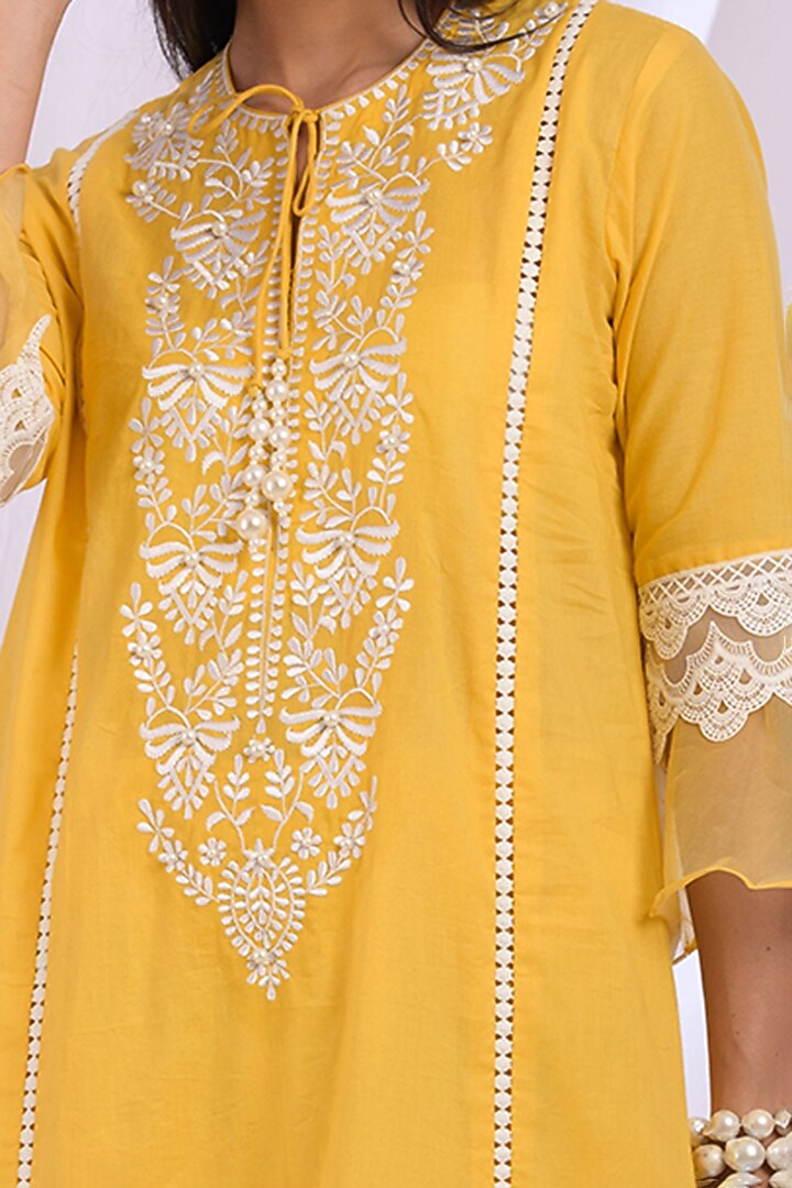 Mango Yellow Embroidered Kurta Set by Enaarah at Pernia's Pop Up Shop