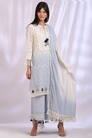 Sky Blue Kurta With Lace Detailing by Enaarah
