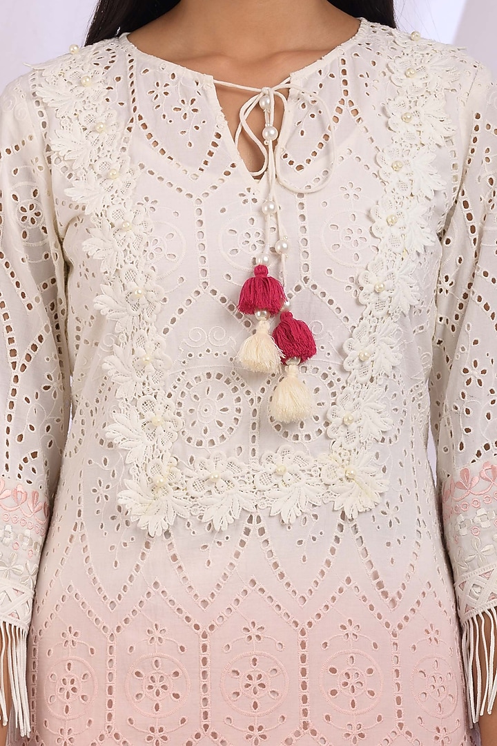 Candy Pink Kurta With Lace Detailing by Enaarah at Pernia's Pop Up Shop