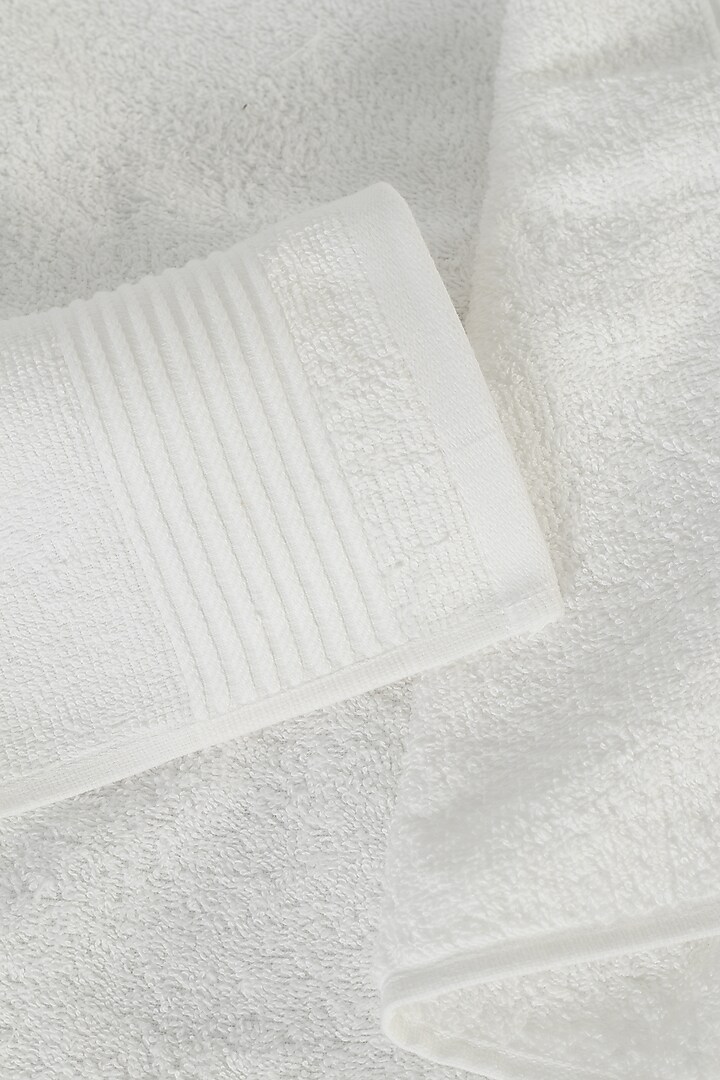 White Cotton Towel Set (Set of 6) by Eris home at Pernia's Pop Up Shop