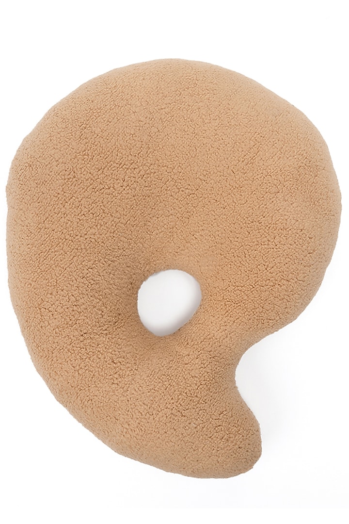Beige Sherpa Yin To My Yang Cushion by Eris home at Pernia's Pop Up Shop