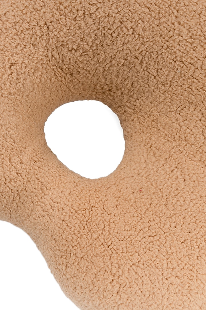 Beige Sherpa Yin To My Yang Cushion by Eris home at Pernia's Pop Up Shop