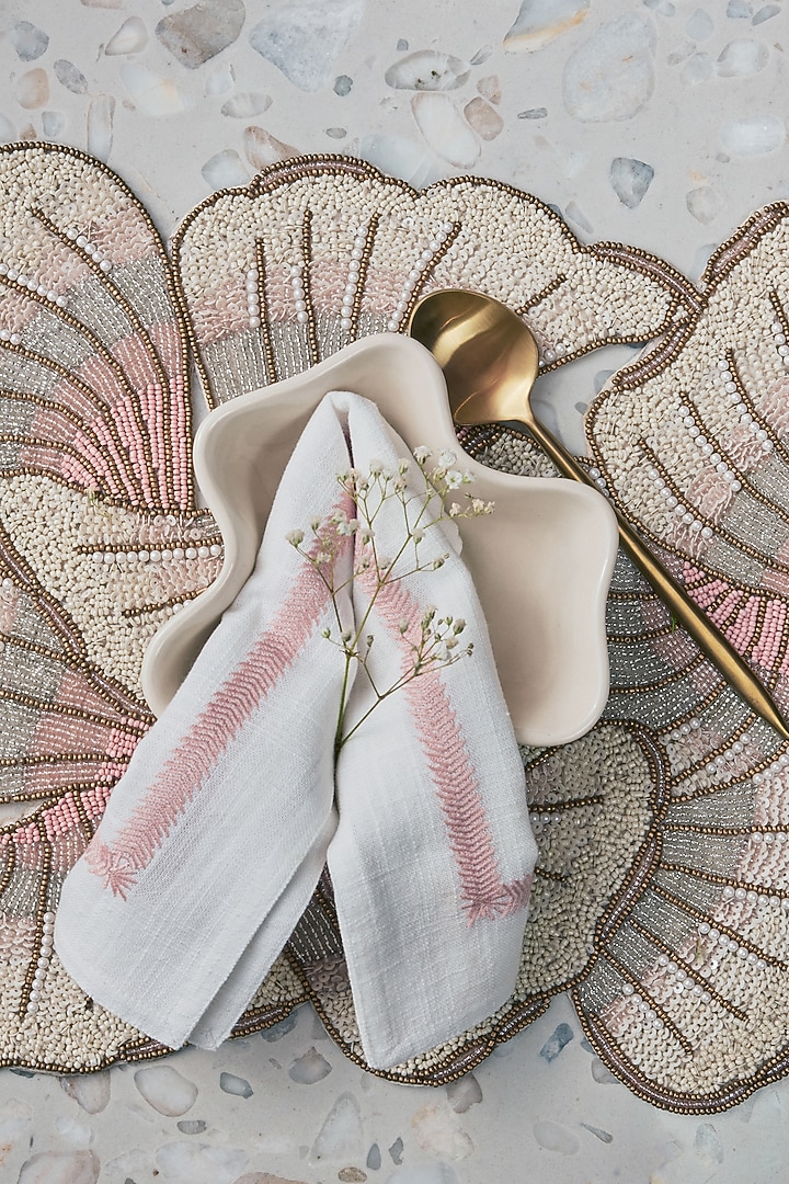 White & Pink Cotton Slub Thread Embroidered Table Napkin Set by Eris home at Pernia's Pop Up Shop