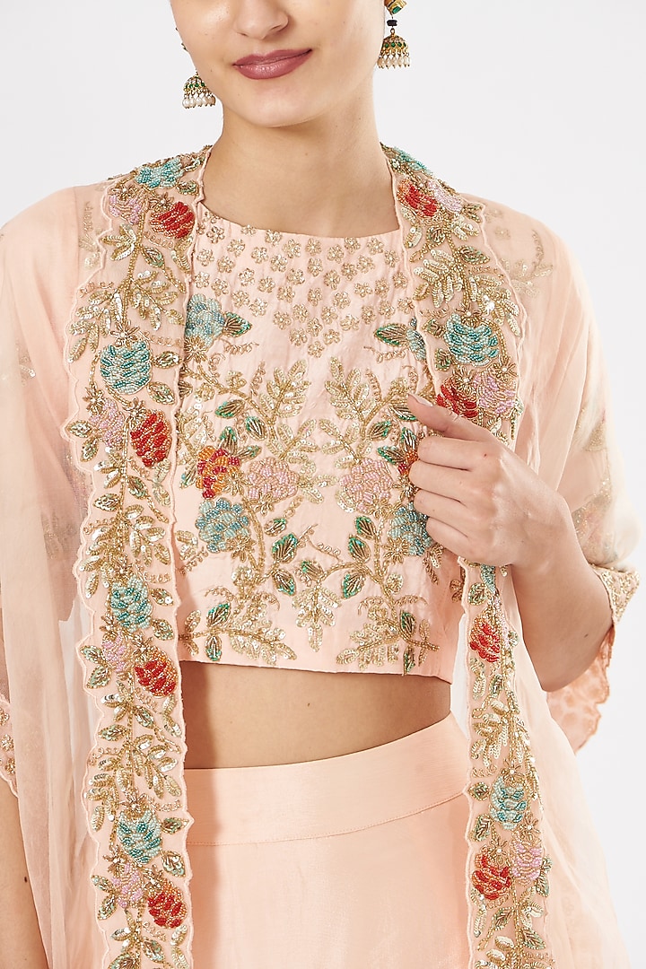 Peach Embroidered Cape Set by House of Erum at Pernia's Pop Up Shop