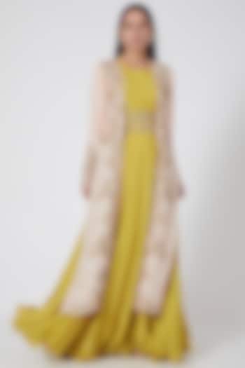 Blush Pink Crepe Skirt Set by House of erum at Pernia's Pop Up Shop