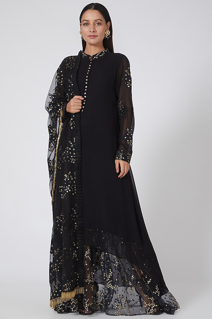 Black Sequins Embroidered Tunic Set by House of erum at Pernia's Pop Up Shop