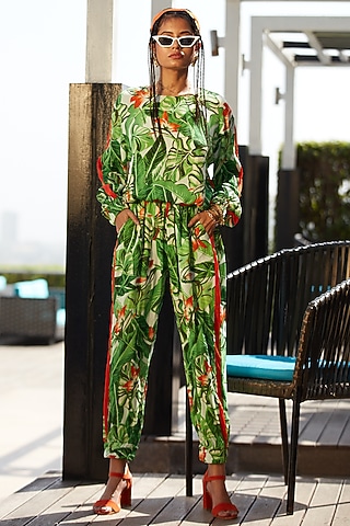 Jungle Green & Deep Orange Crepe Co-Ord Set by Esha L Amin
