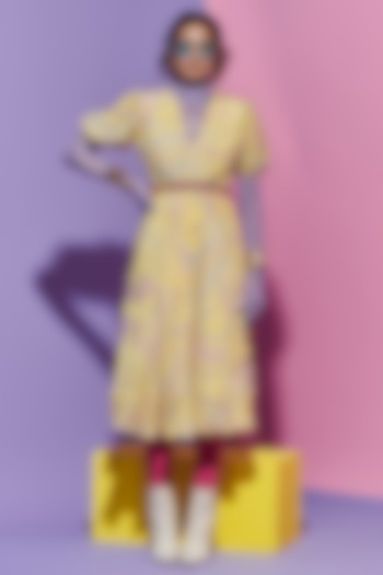 Lime Crepe Printed & Cutwork Vacation Dress by Esha L Amin at Pernia's Pop Up Shop