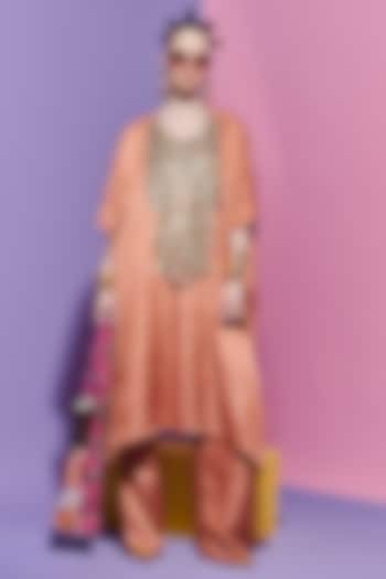 Peach Pink Line Silk Embroidered & Geometric Printed Kurta by Esha L Amin at Pernia's Pop Up Shop