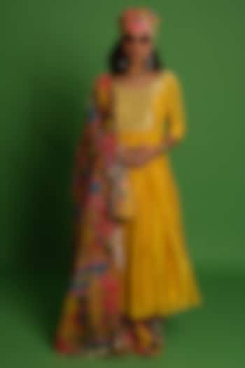 Multi-Colored Viscose Organza Printed Dupatta by Esha L Amin at Pernia's Pop Up Shop