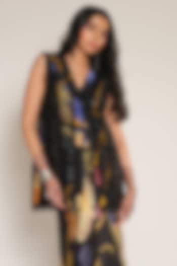 Black Viscose Crepe Sleeveless Embellished Jacket by Esha L Amin at Pernia's Pop Up Shop