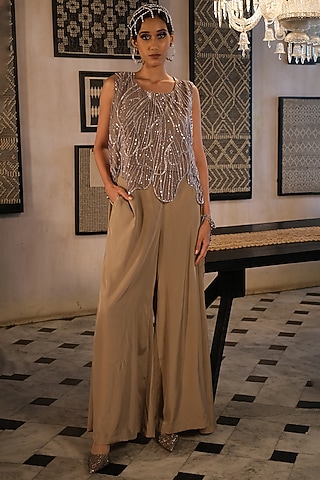 Nude Double Georgette Pant Set by Suda by Esha Amin