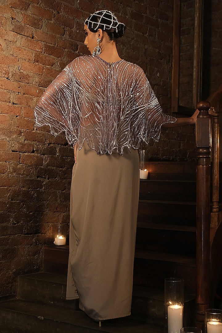 Nude Net Embroidered Cape Set by Suda by Esha Amin at Pernia's Pop Up Shop