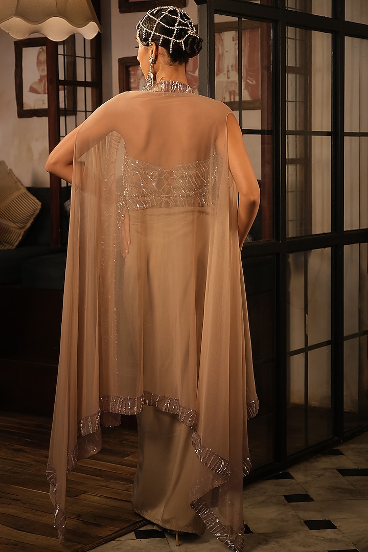 Nude Net Embroidered Cape Set by Suda by Esha Amin at Pernia's Pop Up Shop