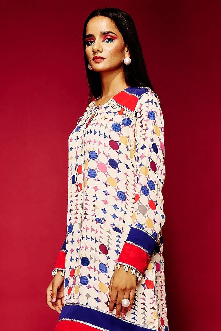 White Modal Satin Kurta by Esha L Amin at Pernia's Pop Up Shop