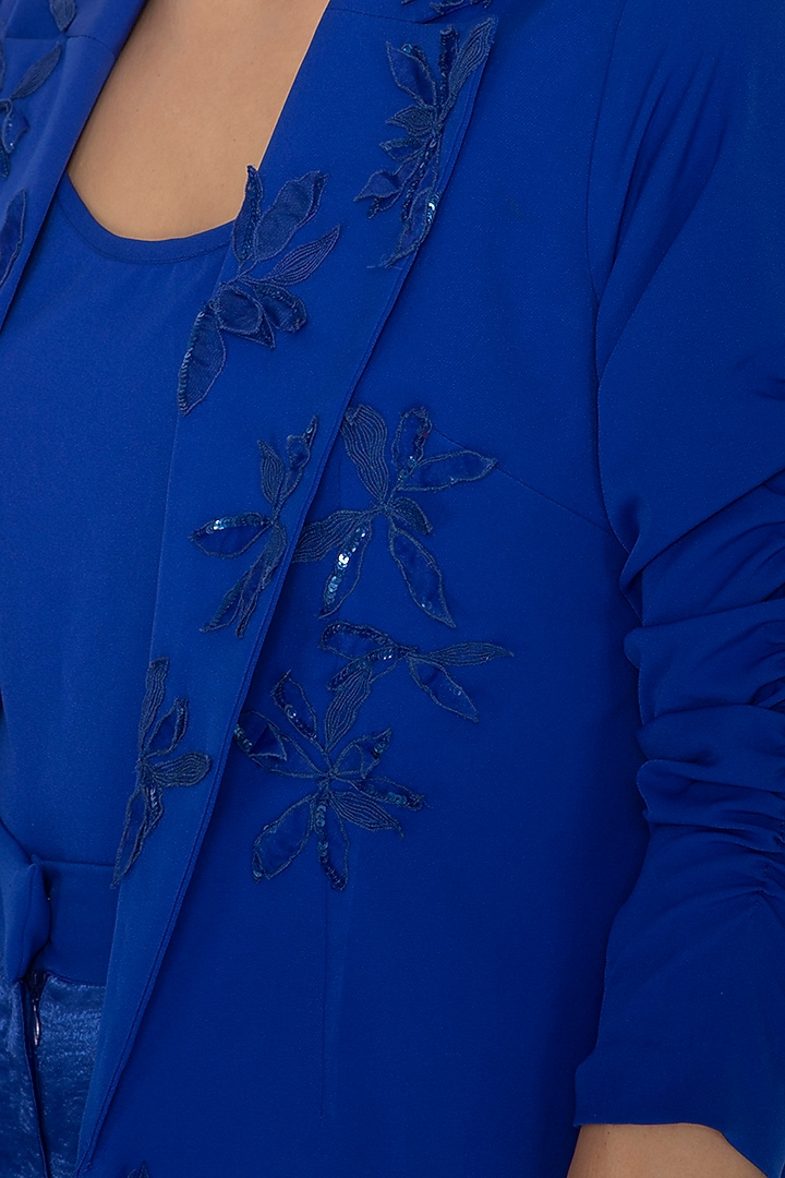 Electric Blue Crepe & Satin Sequins Embroidered Jacket Set by Eshaani Jayaswal at Pernia's Pop Up Shop