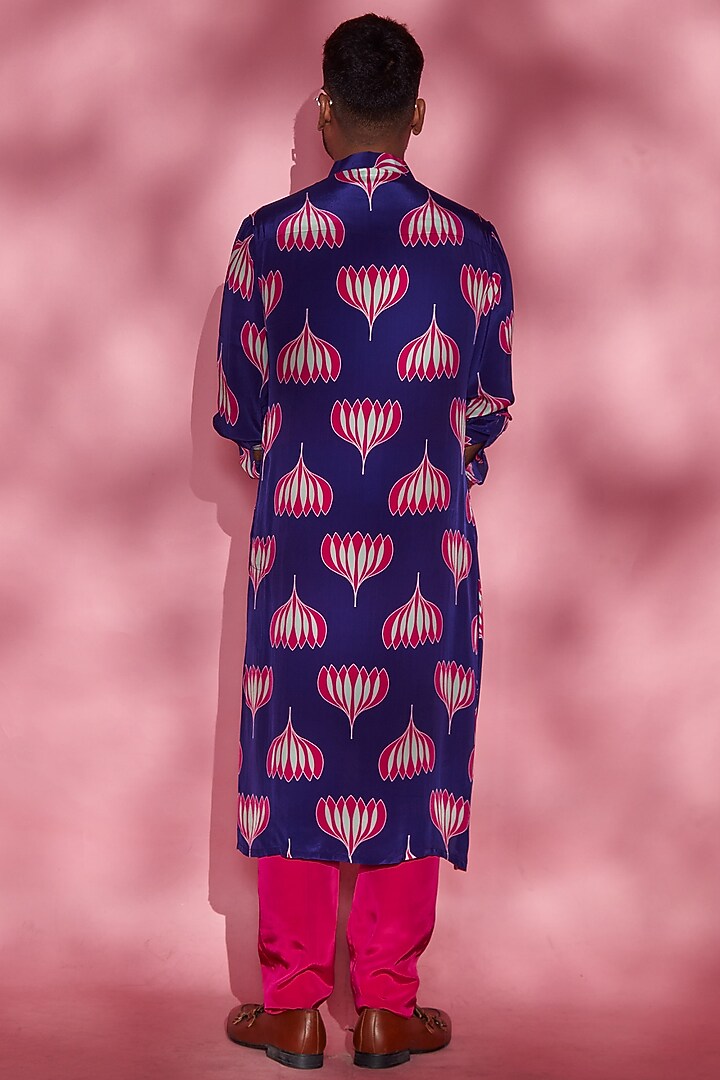 Pink Crepe Pants by Esha L Amin Men at Pernia's Pop Up Shop