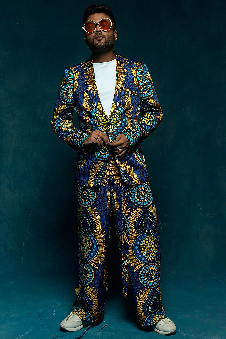 Blue Printed Blazer by Eshaa Amiin Men