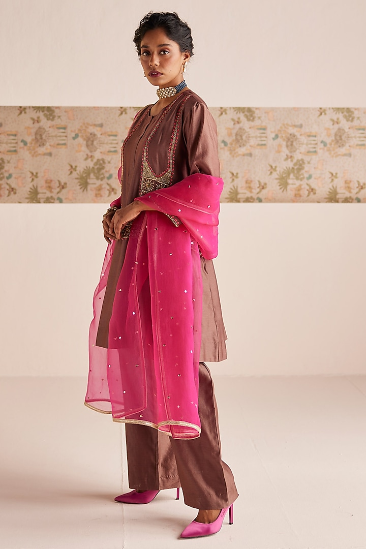 Brown Chanderi Silk Hand Embroidered Wedding Anarkali Set by Esha Arora at Pernia's Pop Up Shop