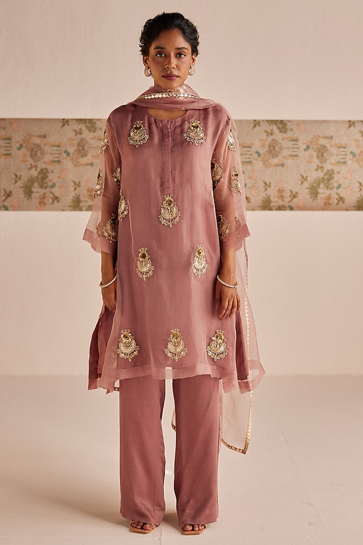 Blush Pink Organza Silk Zardosi Embroidered A-Line Kurta Set by Esha Arora at Pernia's Pop Up Shop