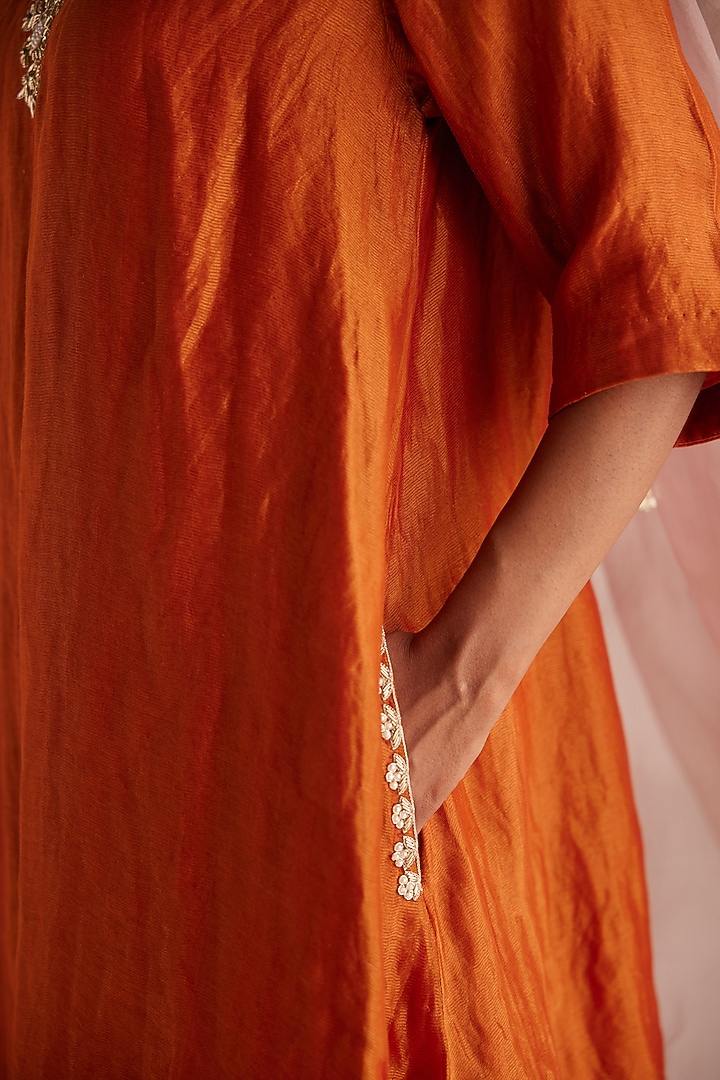 Coral Chanderi Tissue Zardosi Embroidered Kurta Set by Esha Arora at Pernia's Pop Up Shop