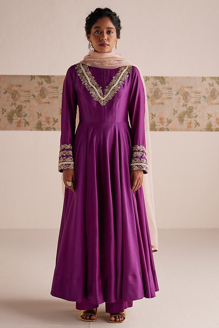 Purple Chanderi Silk Zardosi Embroidered Anarkali Set by Esha Arora at Pernia's Pop Up Shop