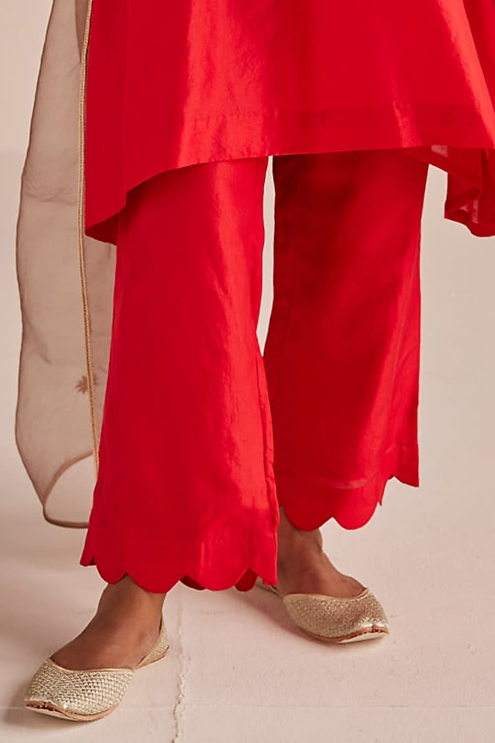 Red Silk Zardosi Embroidered Kurta Set by Esha Arora at Pernia's Pop Up Shop