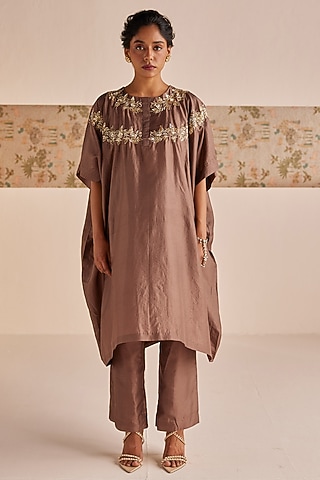 Grey Silk Zardosi Embroidered Kaftan Set by Esha Arora