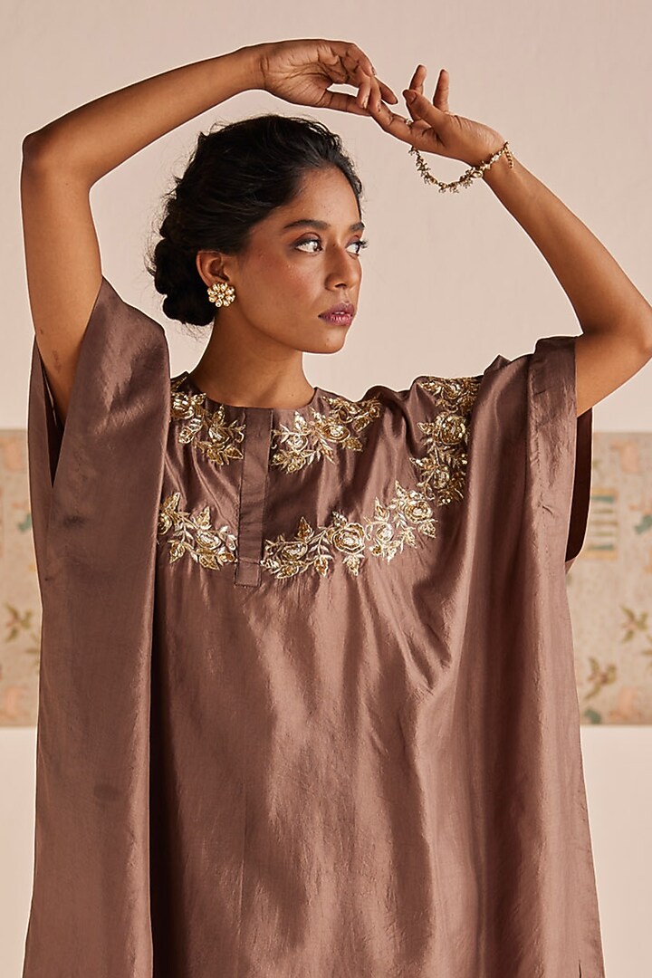 Grey Silk Zardosi Embroidered Kaftan Set by Esha Arora at Pernia's Pop Up Shop