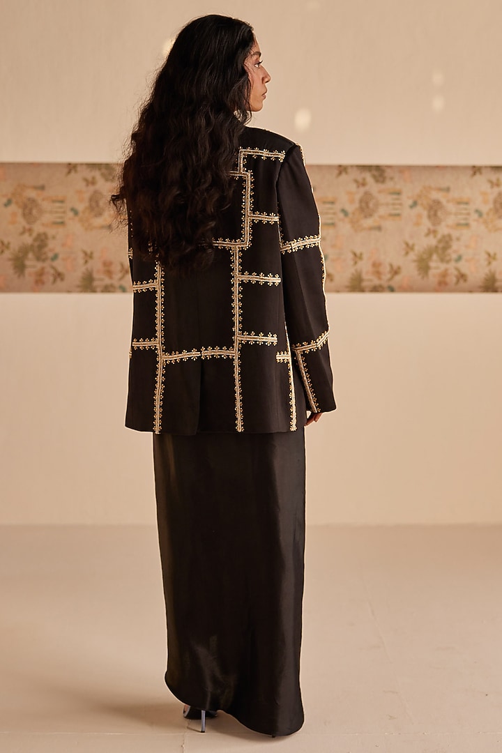 Black Mashru Satin Zardosi Embroidered Blazer Set by Esha Arora at Pernia's Pop Up Shop
