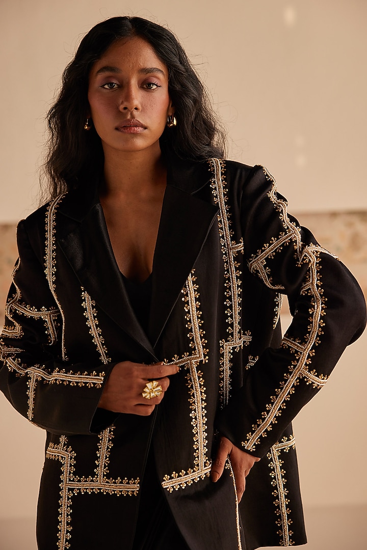 Black Mashru Satin Zardosi Embroidered Blazer Set by Esha Arora at Pernia's Pop Up Shop