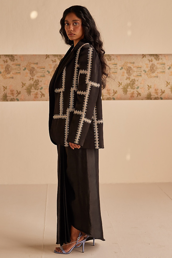 Black Mashru Satin Zardosi Embroidered Blazer Set by Esha Arora at Pernia's Pop Up Shop