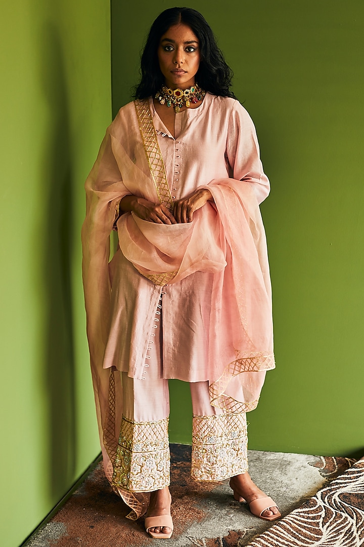 Blush Pink Silk Chanderi Embroidered Kurta Set by Esha Arora