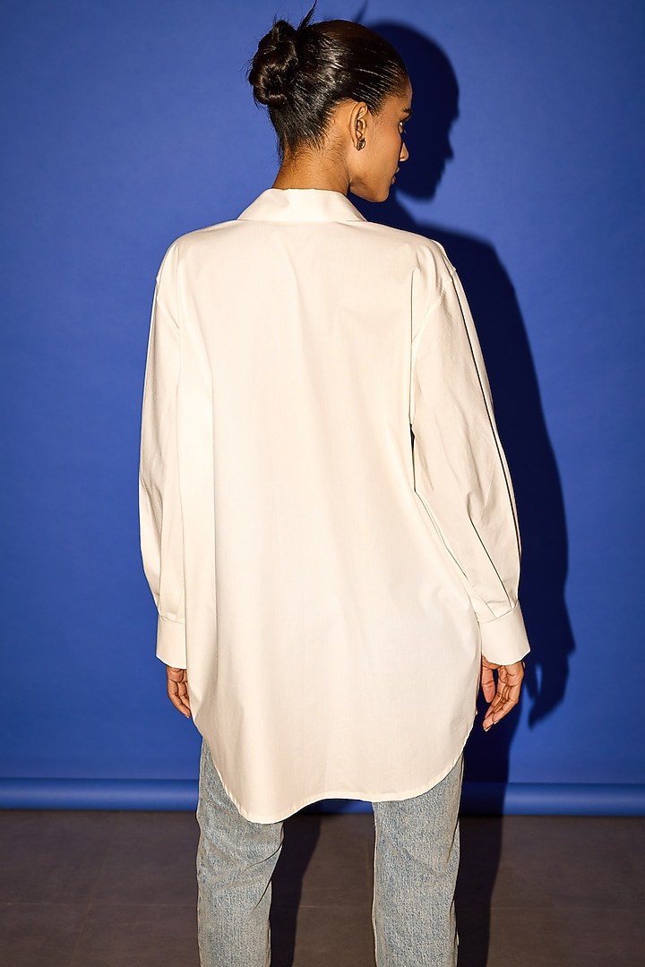 White Cotton Embroidered Oversized Shirt by Esha Arora at Pernia's Pop Up Shop