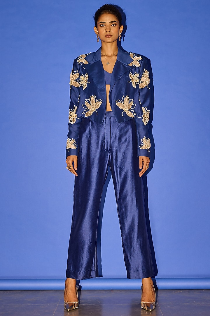 Blue Silk Floral Embroidered Blazer Set by Esha Arora at Pernia's Pop Up Shop